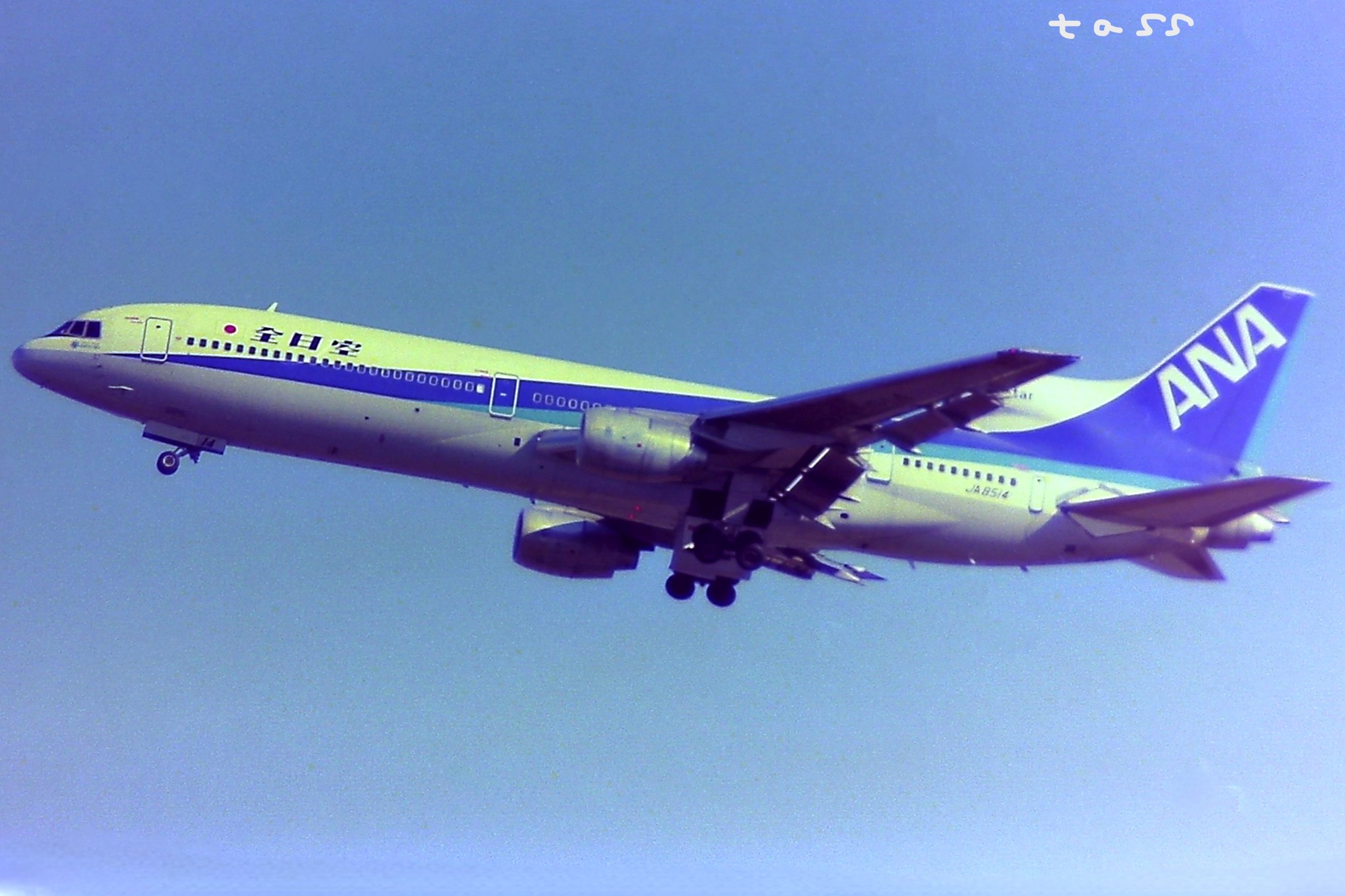 Lockheed L-1011 TriStar in All Nippon Airways' (ANA) 'Mohican