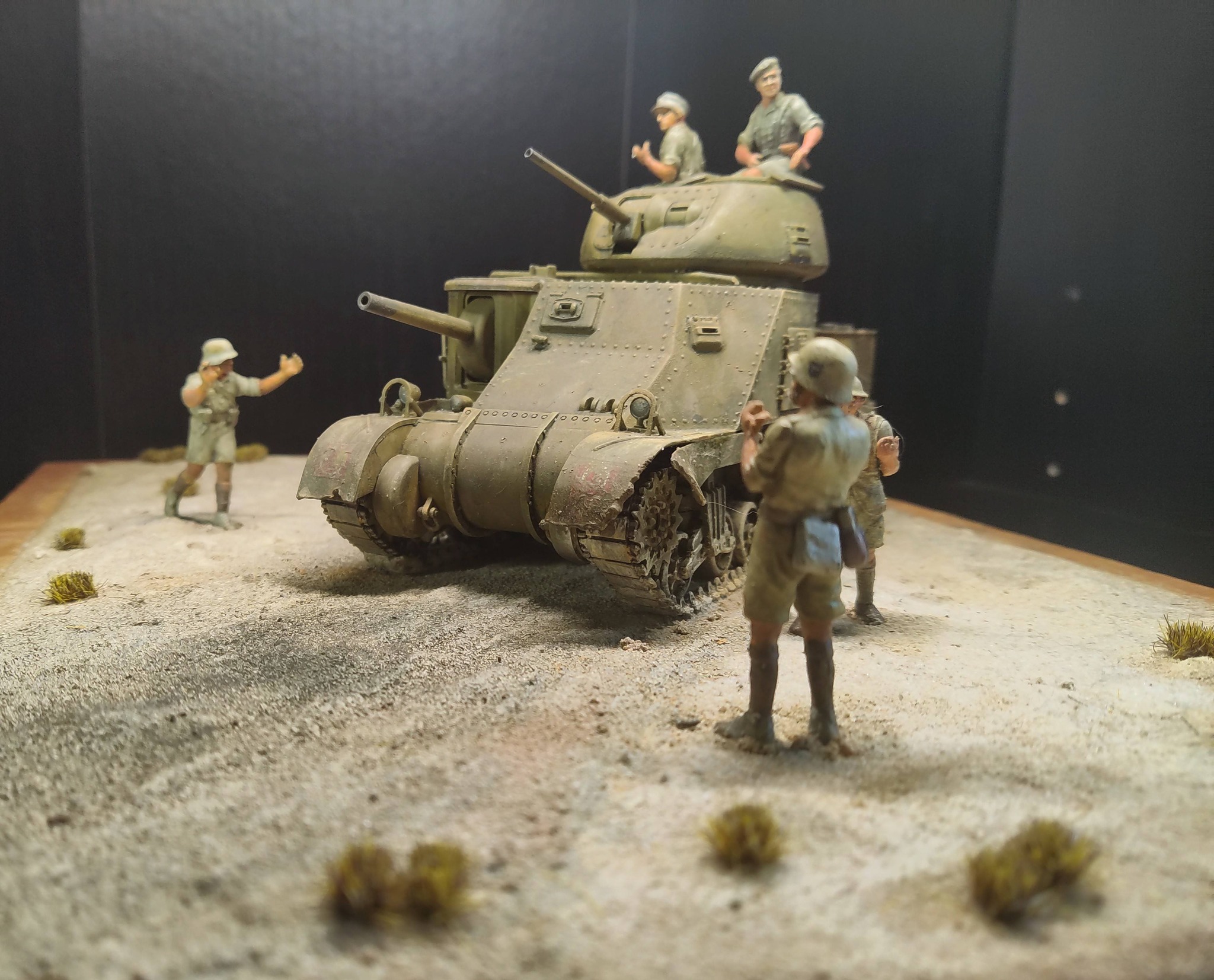 Matilda and Lee Grant diorama in the desert