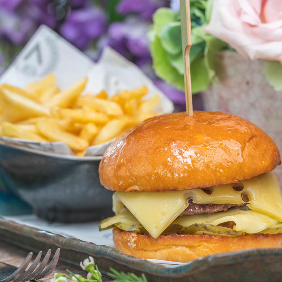 The Victors Way Burger 🍔 One of the... - Victors Restaurants | Facebook