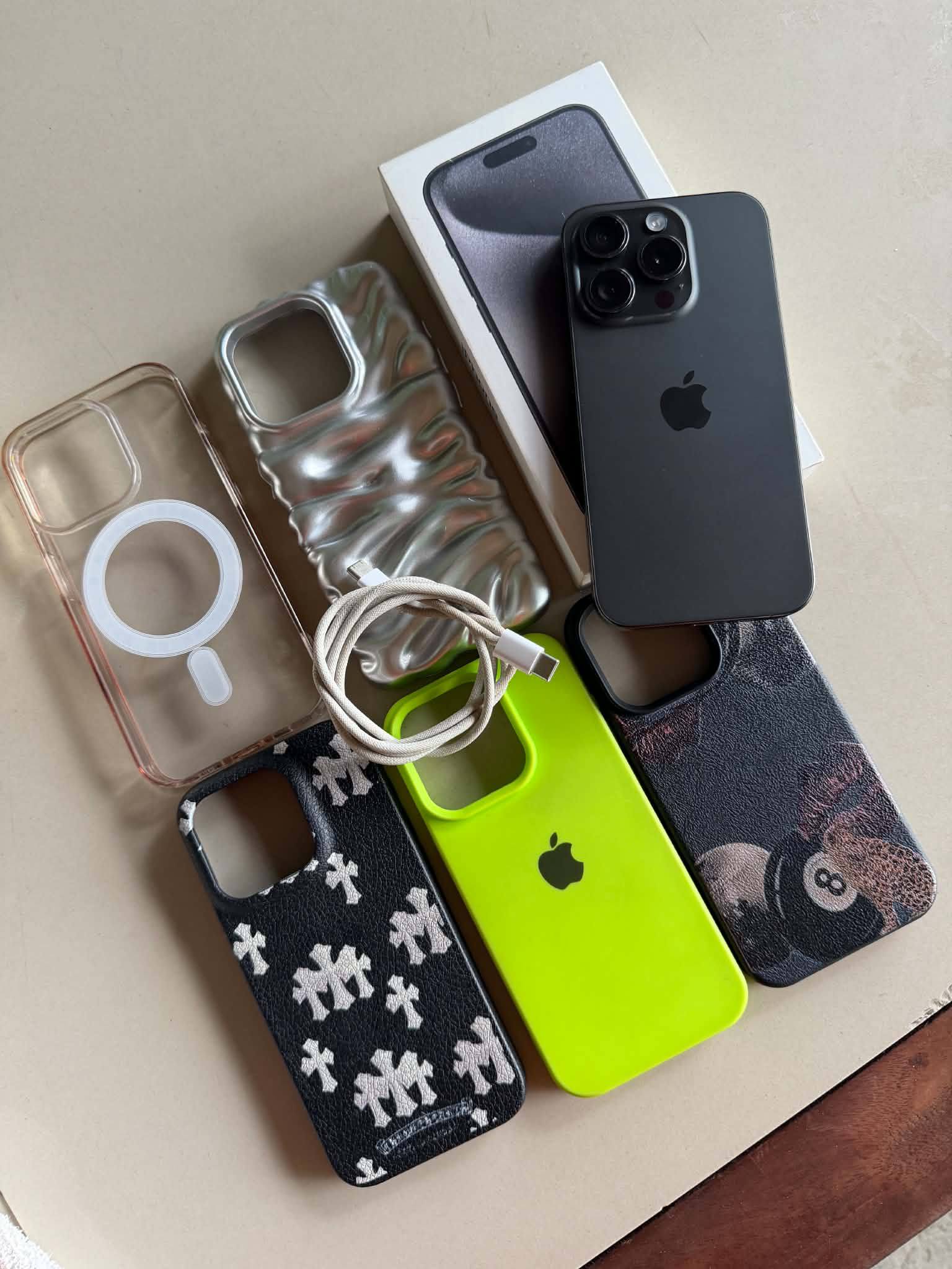 Iphone 15 pro 256gb Factory unlock Pwede sa maselan No issue or