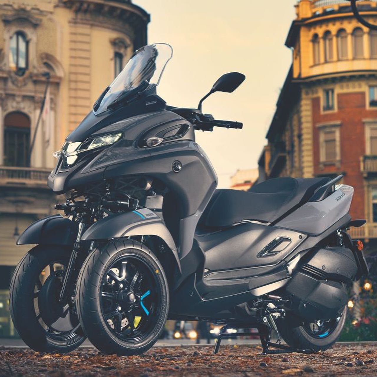 Yamaha has unveiled the new Tricity 300 at the 46th Tokyo