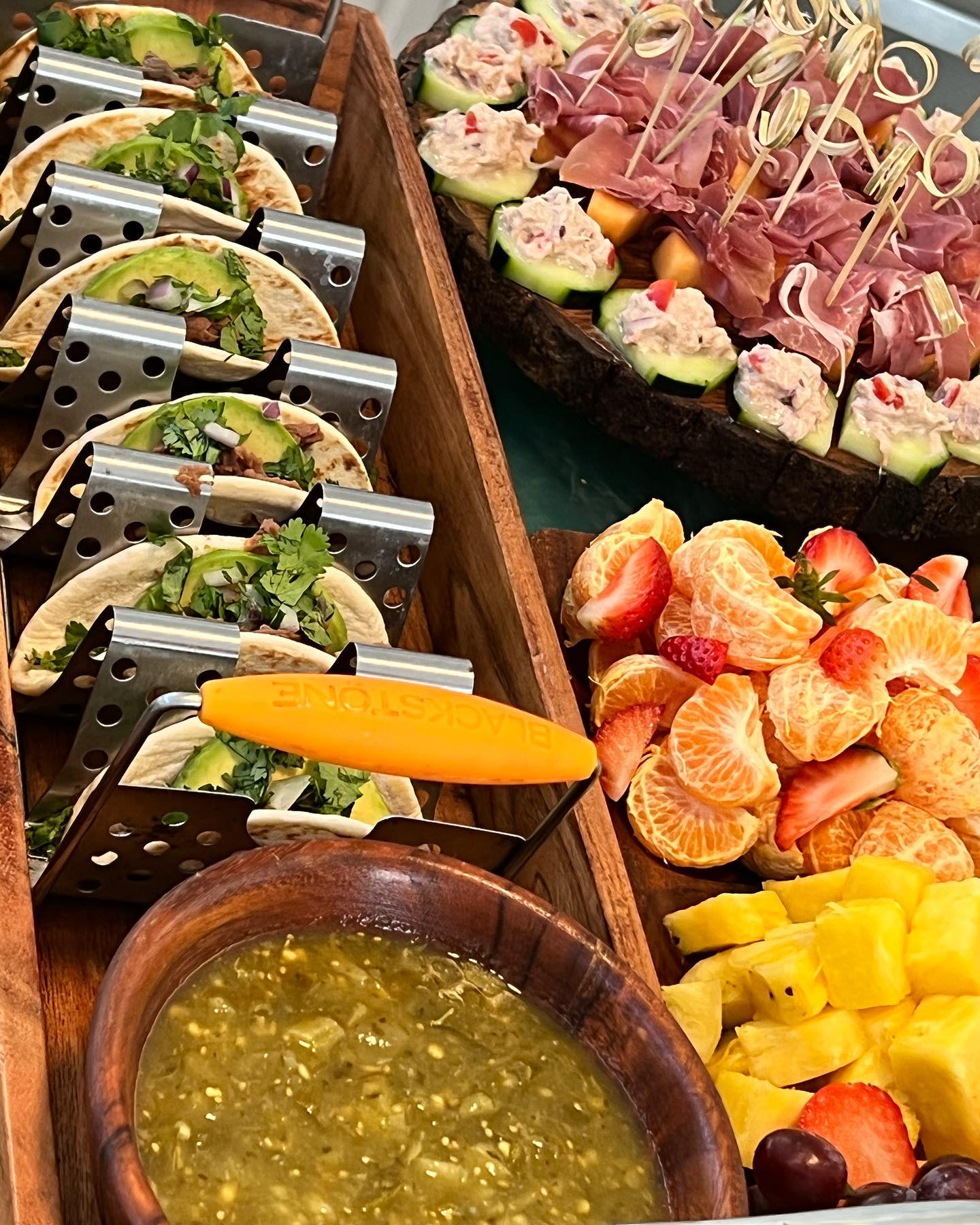 Chef Ramoncito - Buffet Gigante del @cheframoncito 🙏....
