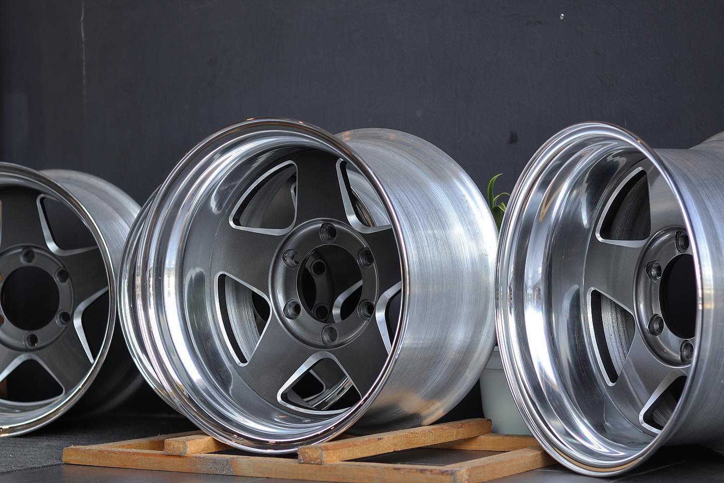 Epsilon MOZZER SFW 7J×16 OPEN COUNTRY A/T plus235/70