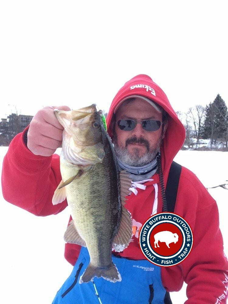 🔥🔥🔥 Rob pulling up big bass up... - White Buffalo Outdoors | Facebook