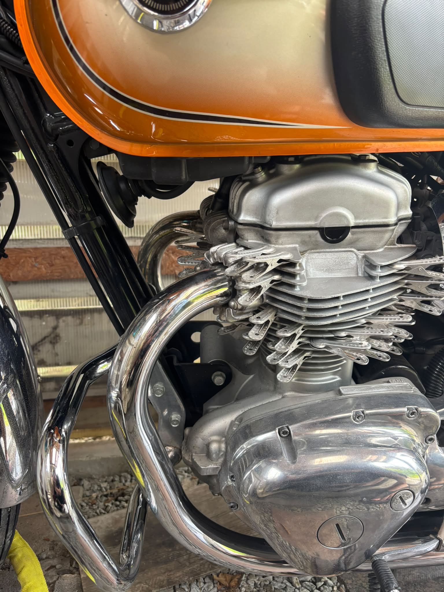 W400のキックスターターキットを購入してつけてみることにしました
