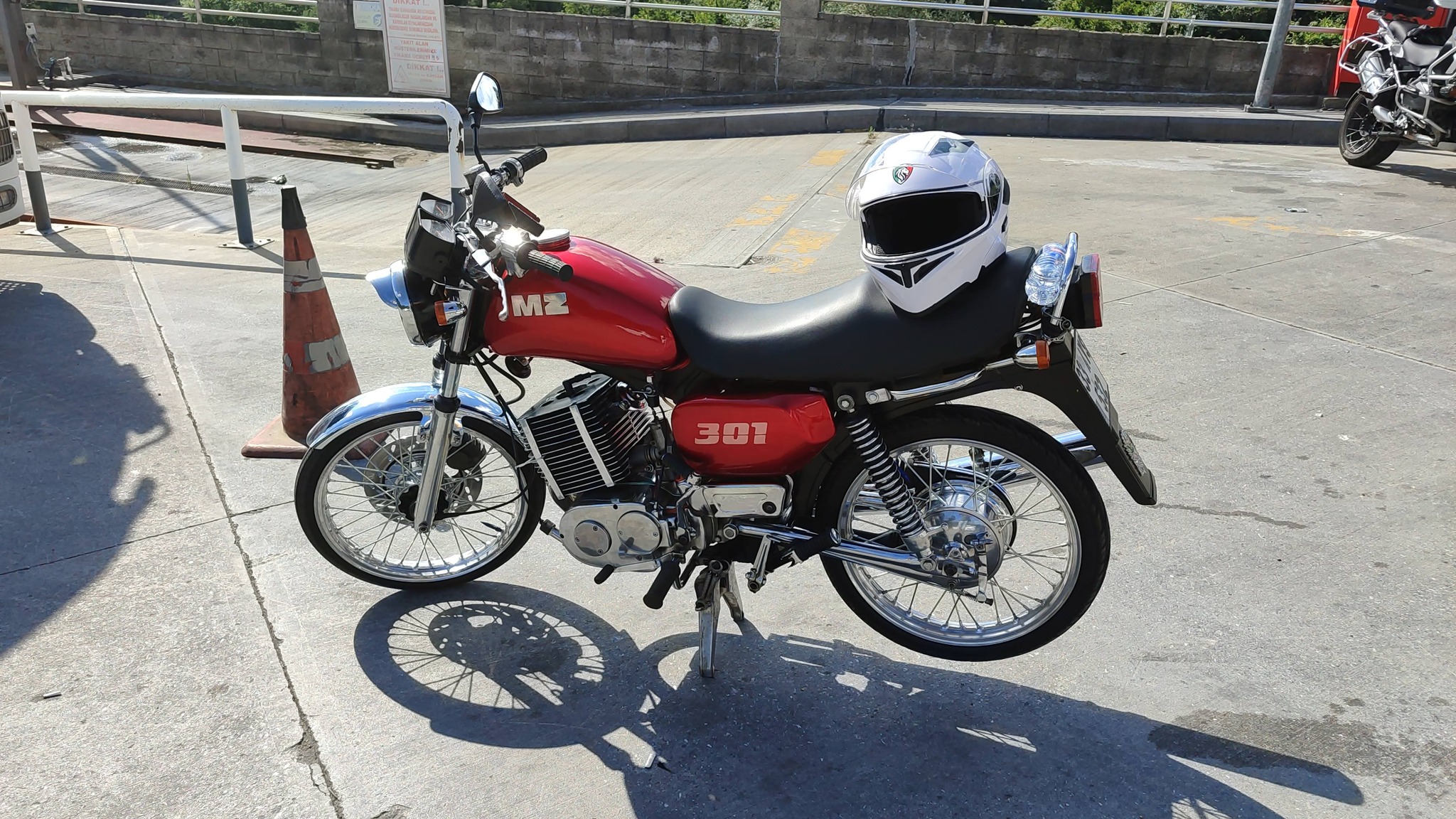 Mz 251 1998 model vizeli eksiksiz. Masrafsız bakımlı 70 bin tl