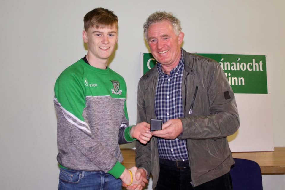 Tim Bohan presenting... - Cumann Iománaíochta Mhaigh Cuilinn | Facebook