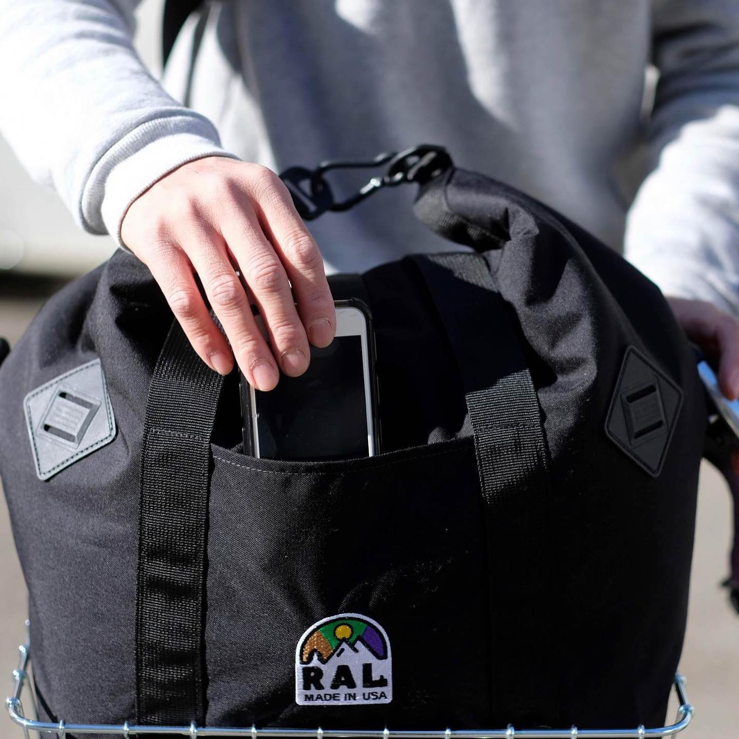 RAL WB LOADER is back in stock! THE WB LOADER is a tote style bag