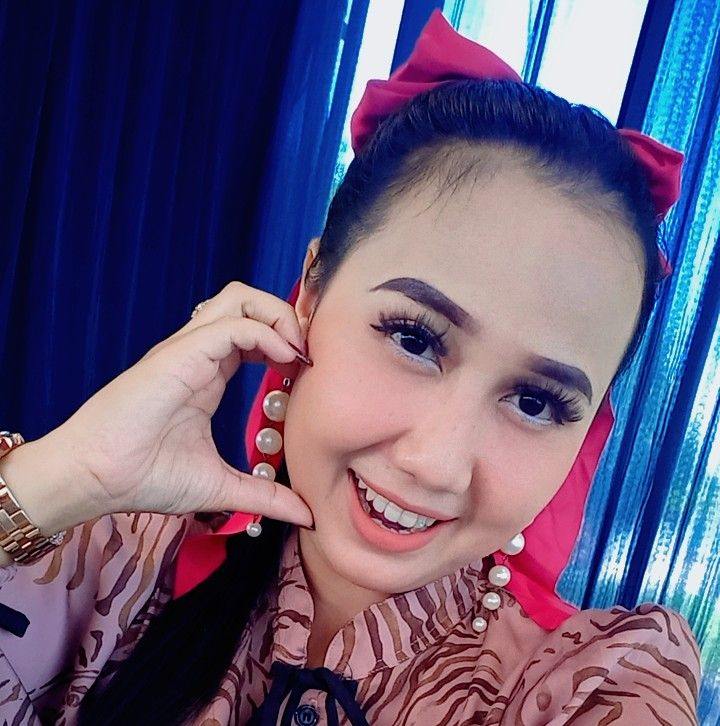 Ayu Dini