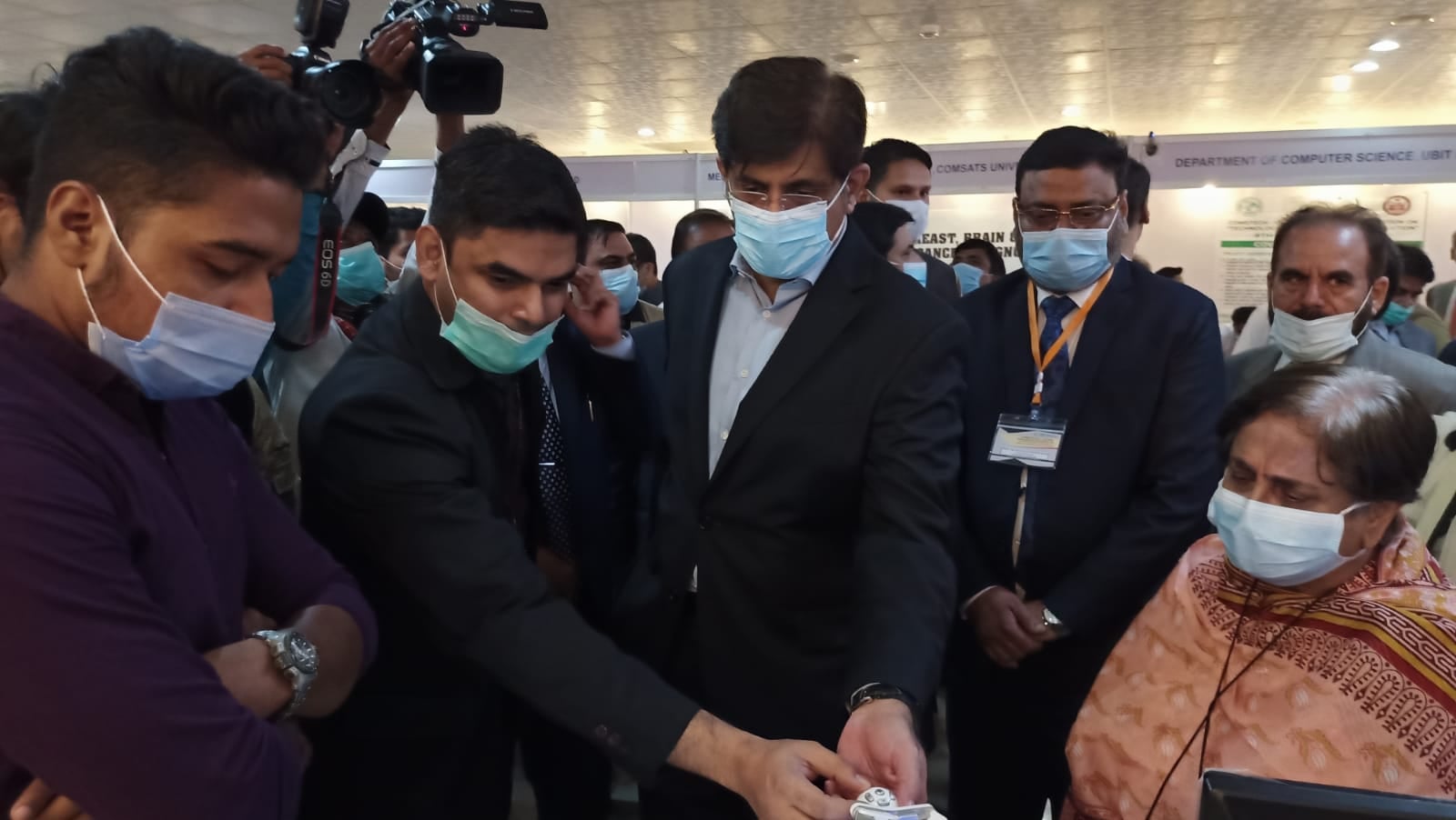 Dr. Riaz Uddin and HHRCM-NCRA Lab Team of NED University presenting Lab ...