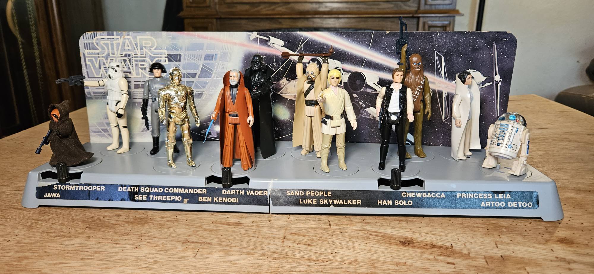 1997 Hasbro/Kenner Pair of vintage 12-inch Star Wars figures from