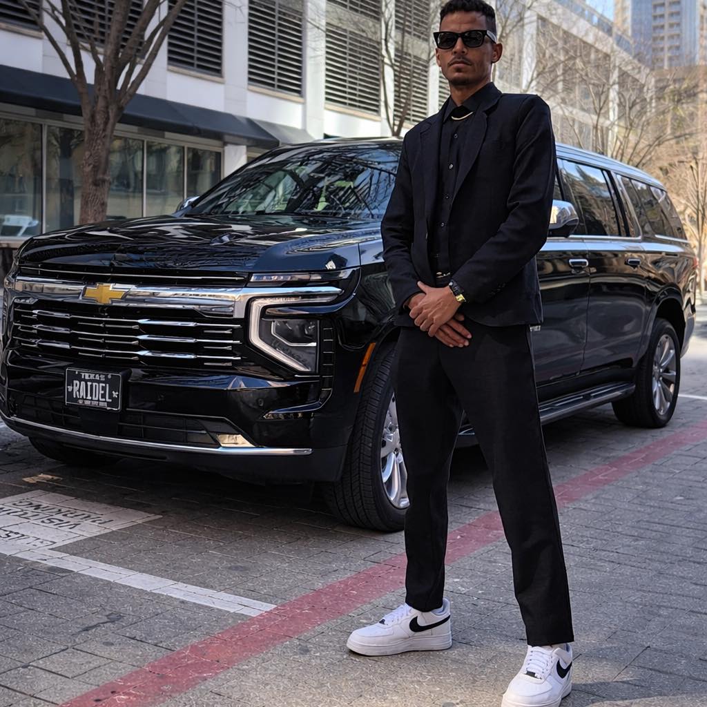 #luxury #luxuryrides #blacksuvservice #dfwairport #dallastransportation ...