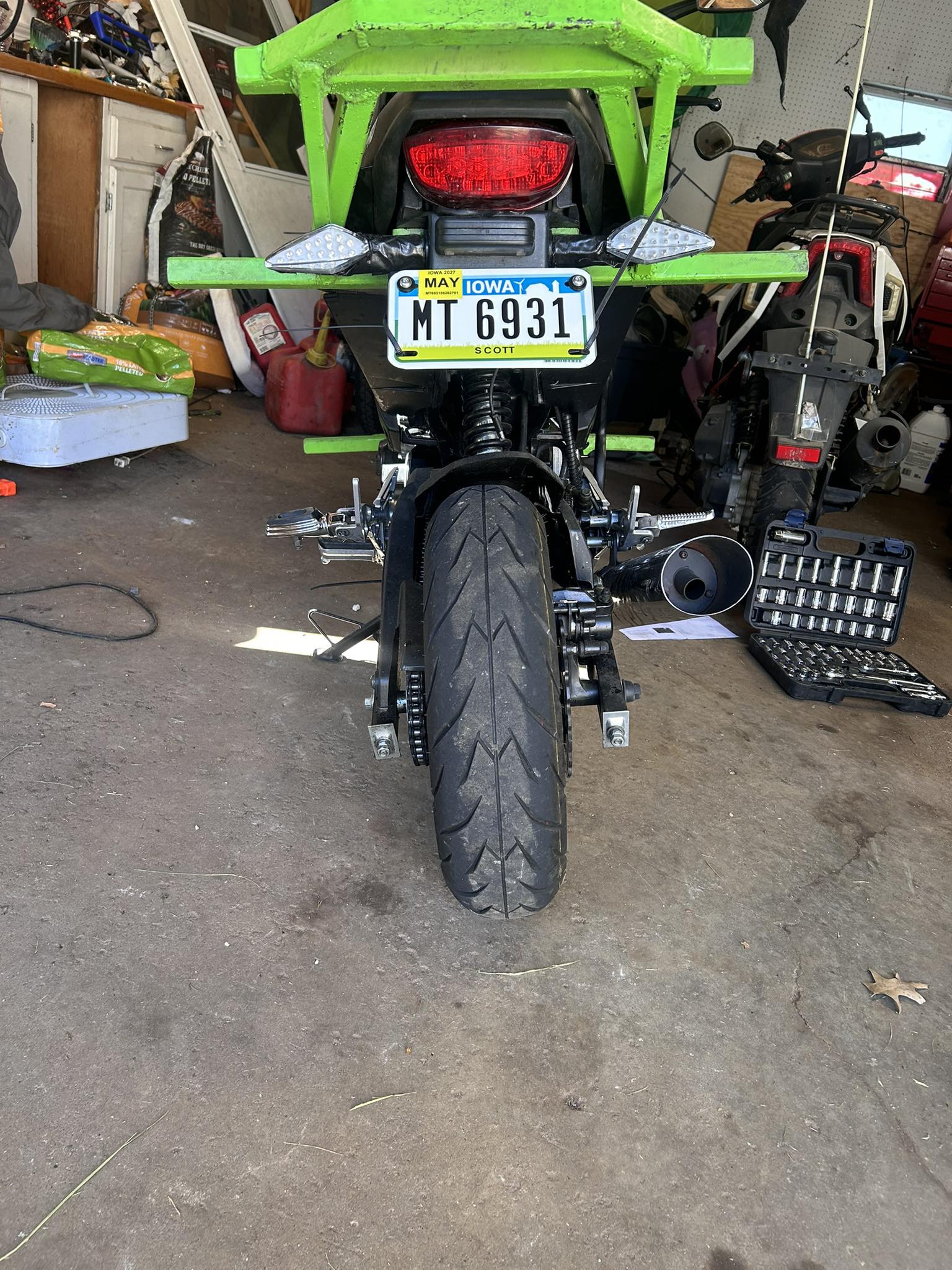 How to straighten a twisted motorcycle swingarm