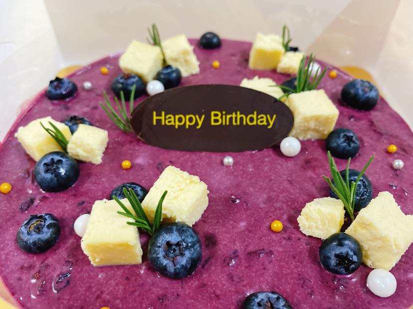 ส่งการบ้าน เมนูBlueberry Cheese Pie... - The Rabbit Bakery | Facebook