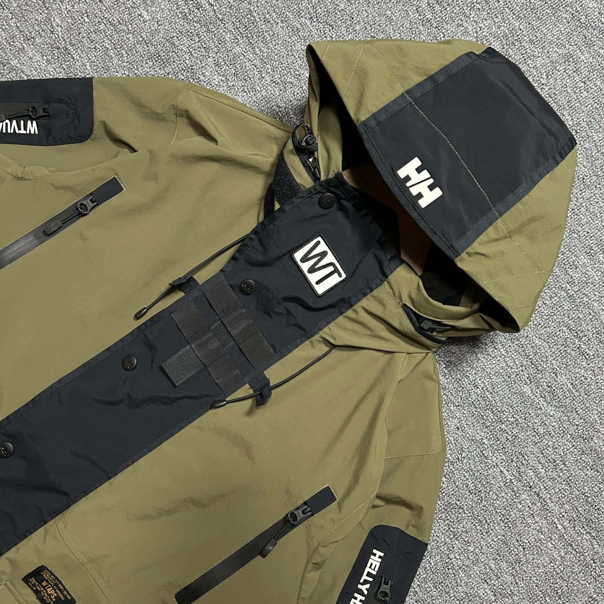 PTPA/WTS HELLY HANSEN X WTAPS SHERPA JACKET NYLON PACKABLEHOOD 