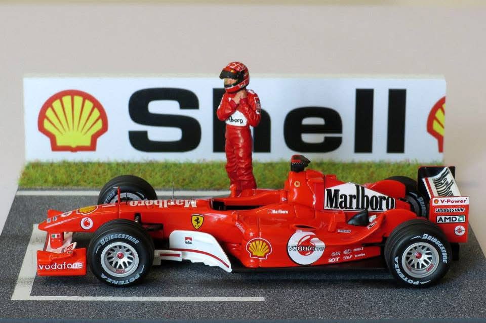 Hot Wheels Elite 1:43 Ferrari F2004 Michael Schumacher model