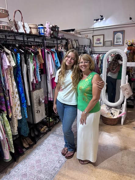 dress shops in daytona beach fl Top Rack Vintage at Nicole's Street Mall Beach, Buy White/Blue Floral Satin 20241022 Cathlin Material:100%Polyester