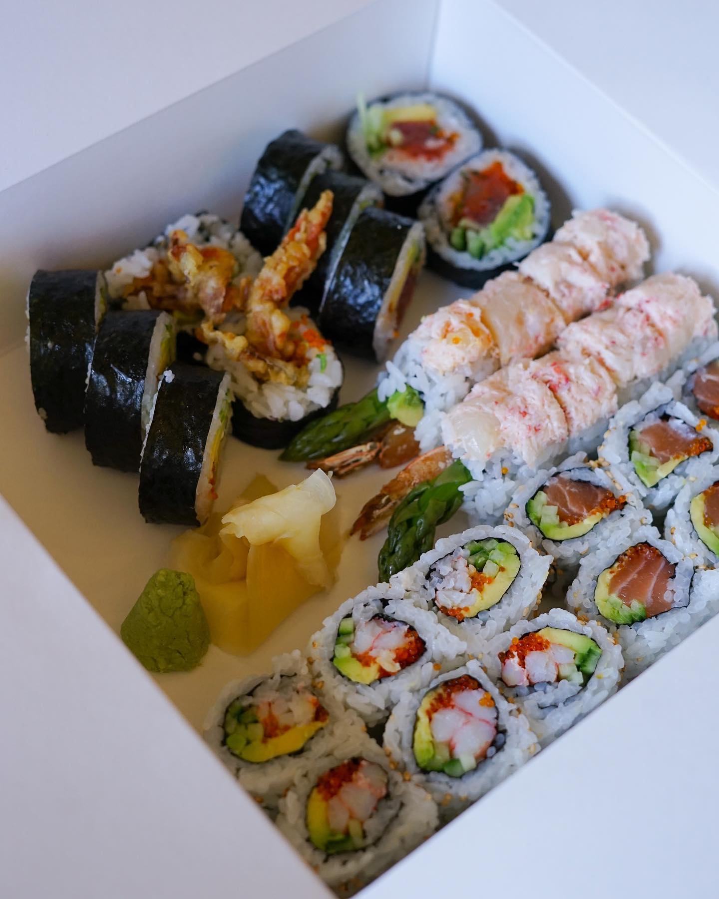 SanKai - SanKai’s California roll, Seattle roll, Spicy...