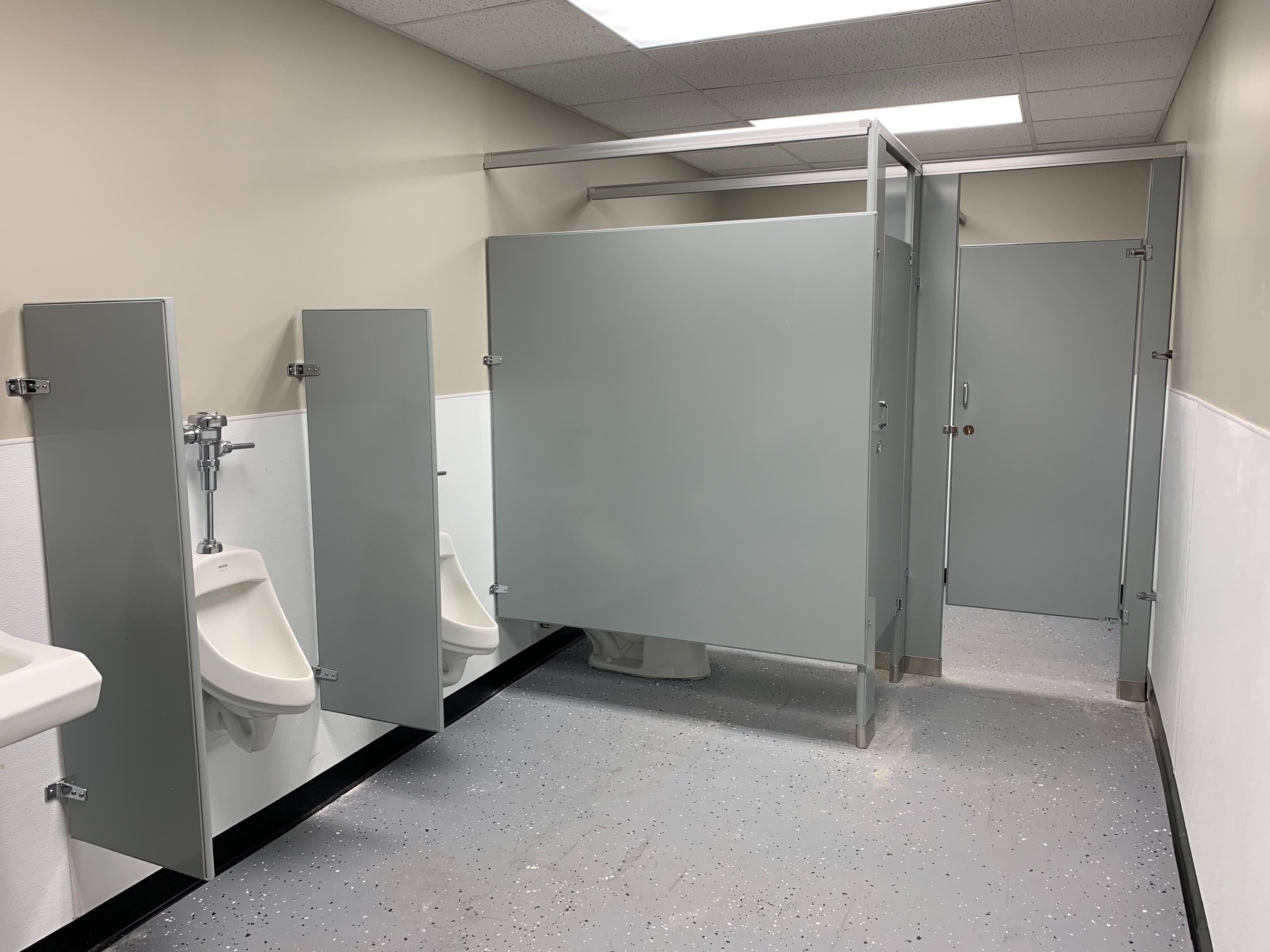 More fantastic bathroom partitions!... - One Point Partitions | Facebook