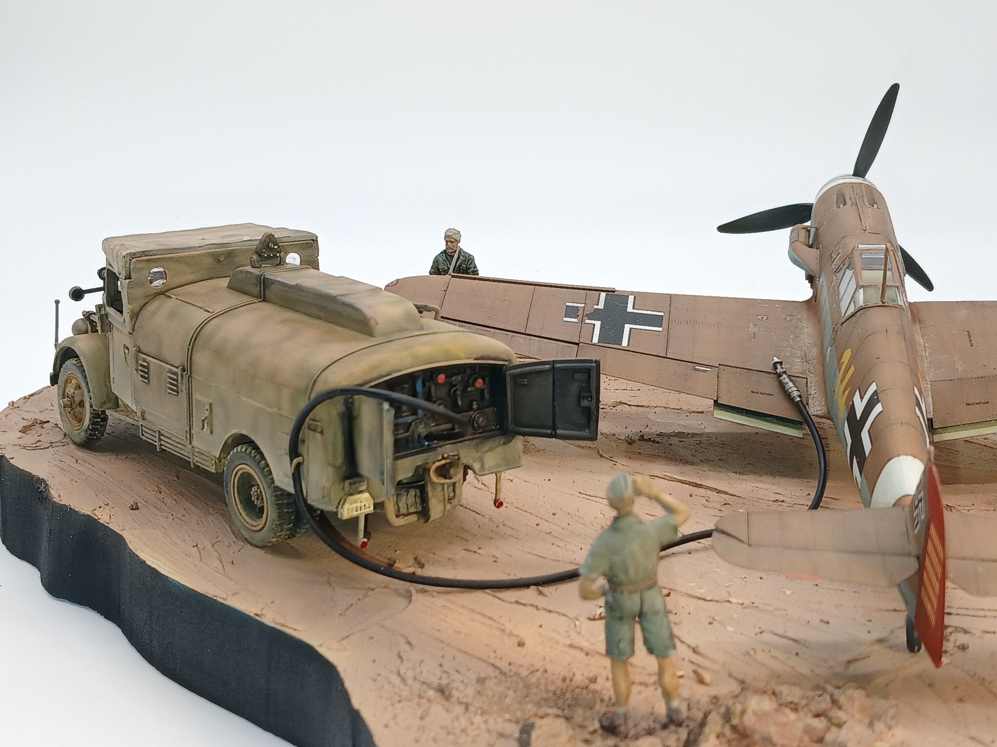 Maquette Messerschmitt Bf109K-4 1/48