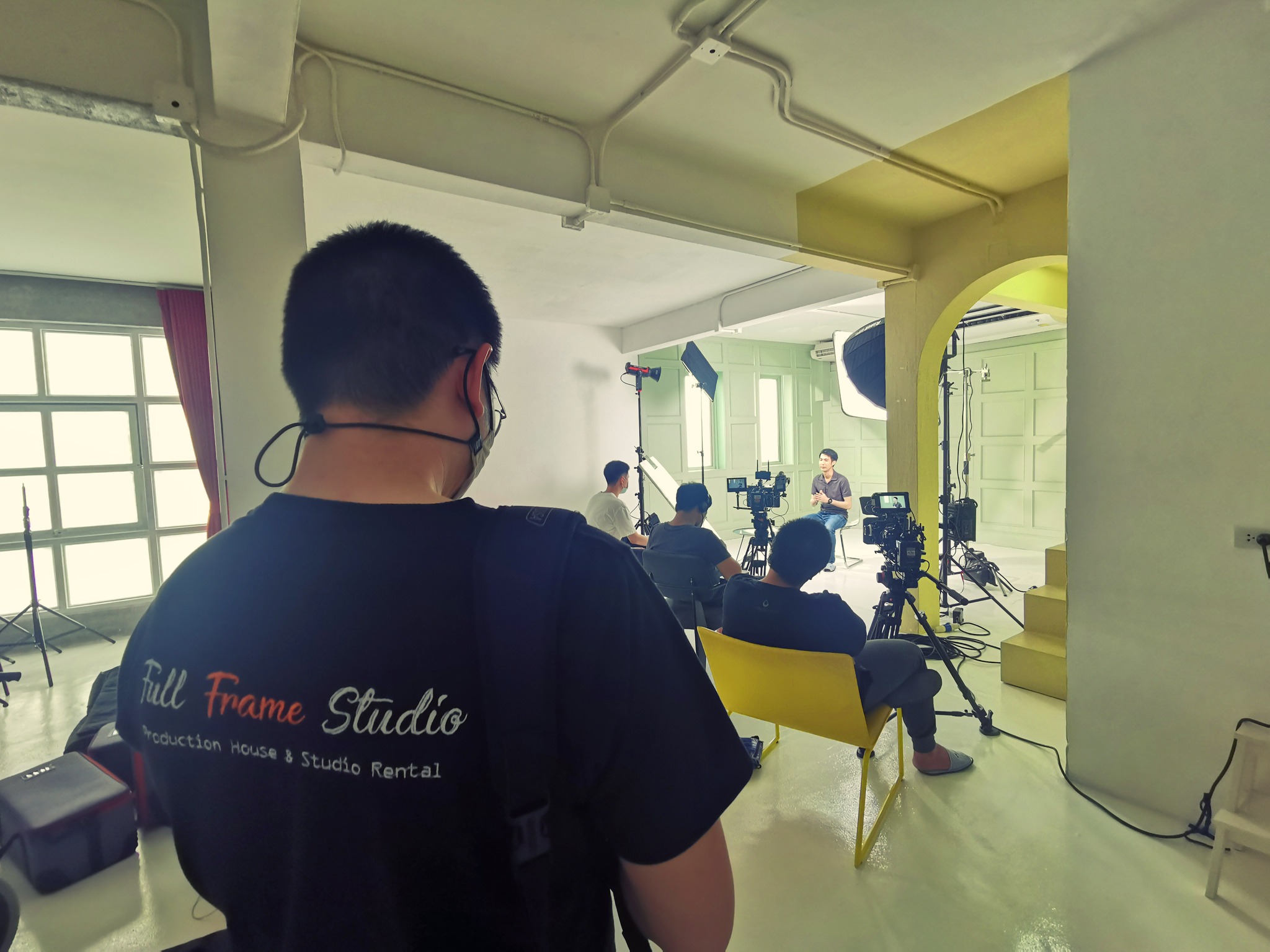 เลือกสตูดิโอที่เหมาะสมกับรูปแบบงานของคุ... - Full Frame Studio | Facebook