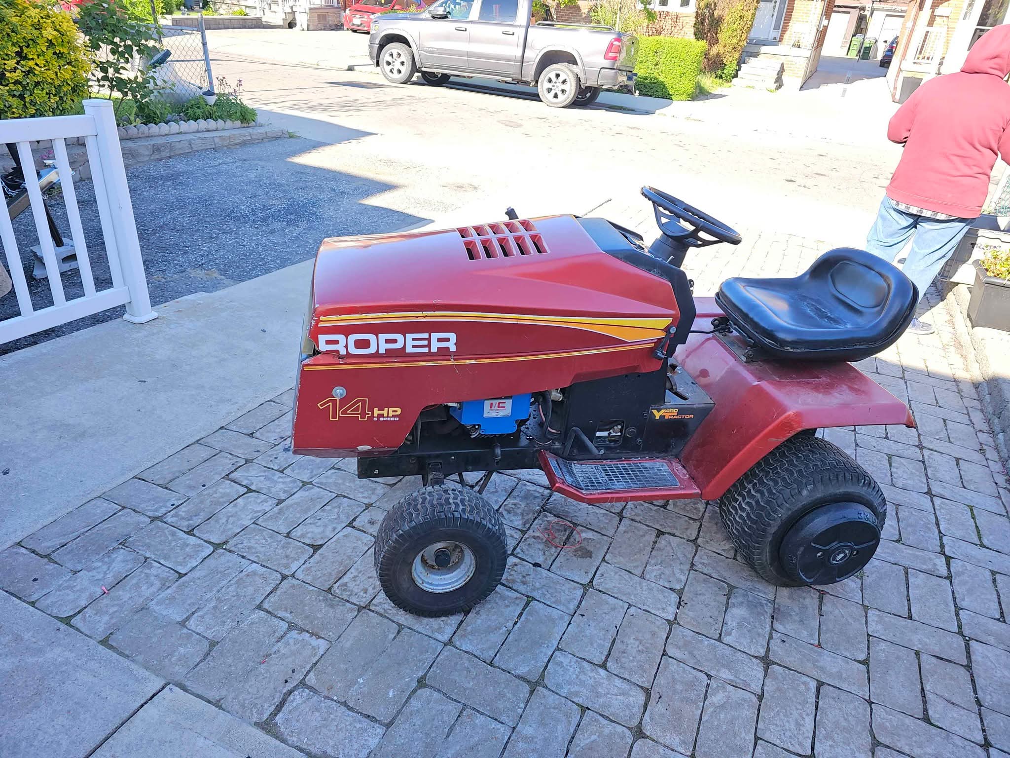 Roper lawn tractor. - Lawn Mowers - Toronto, Ontario | Facebook Marketplace