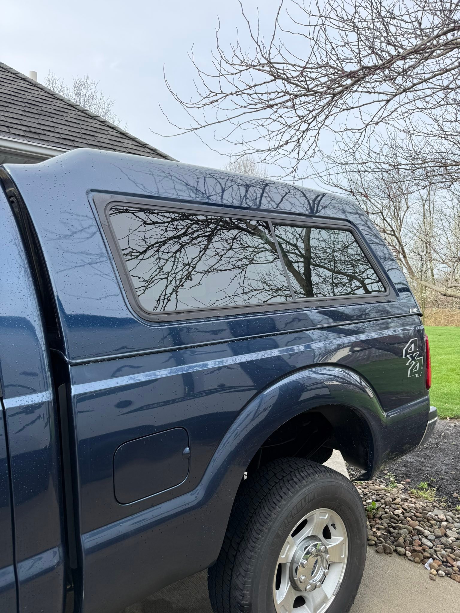 Brand new tonneau cover that has been sitting around for some time  Selling a Ford tonno cover. Not old nor is it in bad shape. Just needs washèd main image 2