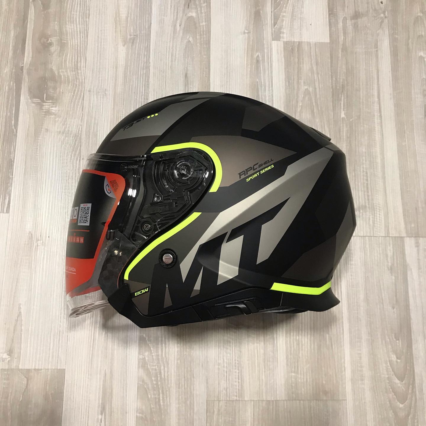 Nueva gráfica 2021 para los MT Helmets... - Colaneri Motoshop | Facebook
