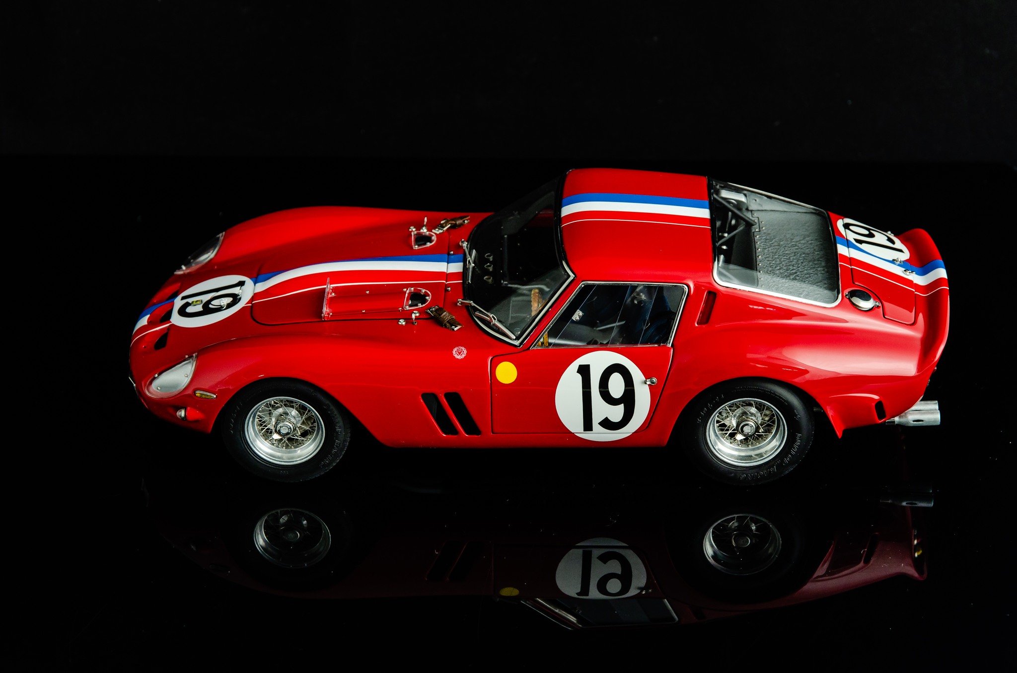 CMC Ferrari 250 GTO, Le Mans, 1962 #19, available at www