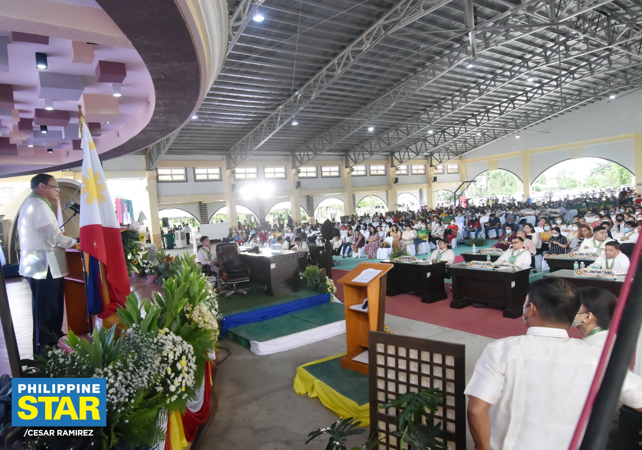 Philippine - Lingayen, Pangasinan’s reelected mayor Leopoldo Bataoil ...