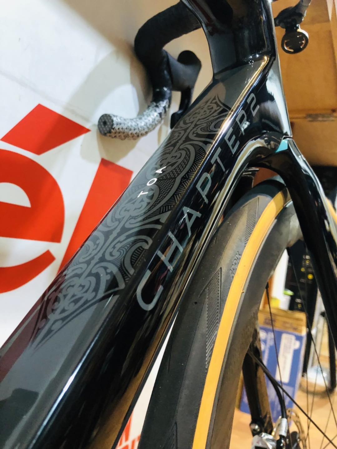 沒錯！組細決定一切.....不對不對！TOA不只是好看，更是好騎，敲碗... - Chapter2 Bikes Taiwan