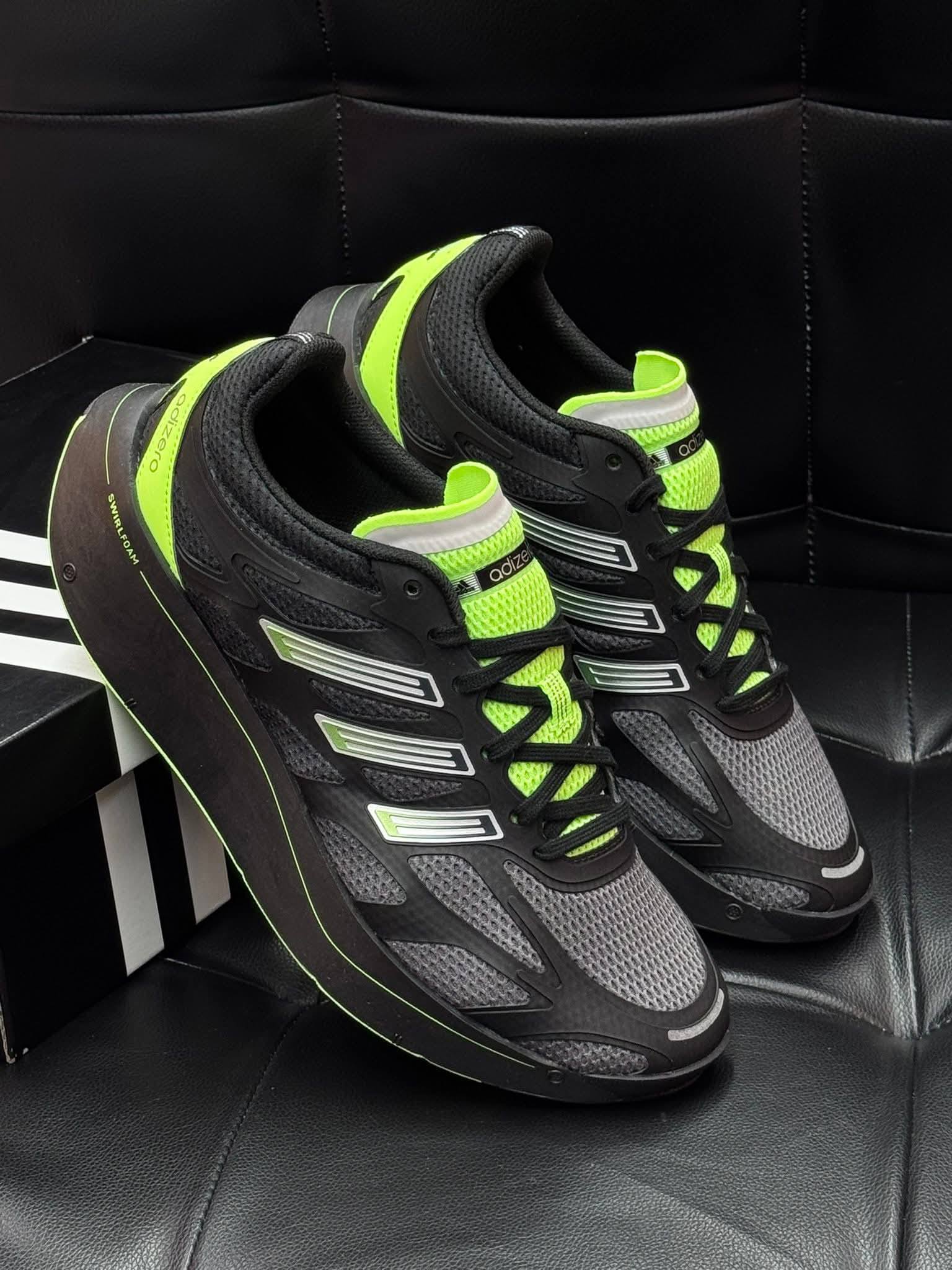 Adídas Adizero Aruku 