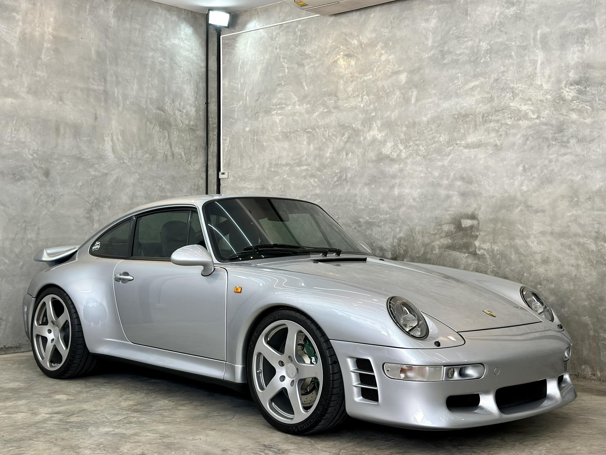 Porsche 993 RUF... - APS Auto Detailing
