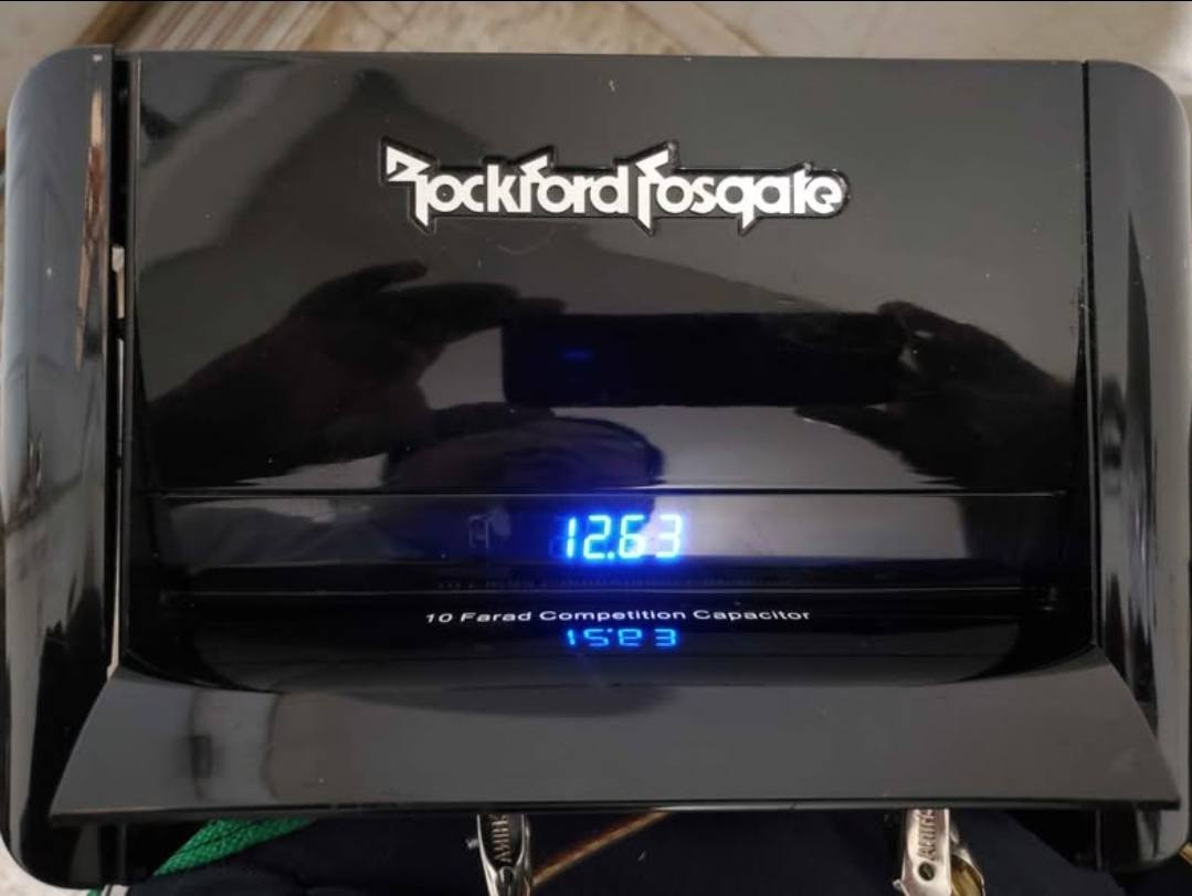 Would you recommend using a Rockford Fosgate 10 farad capacitor?