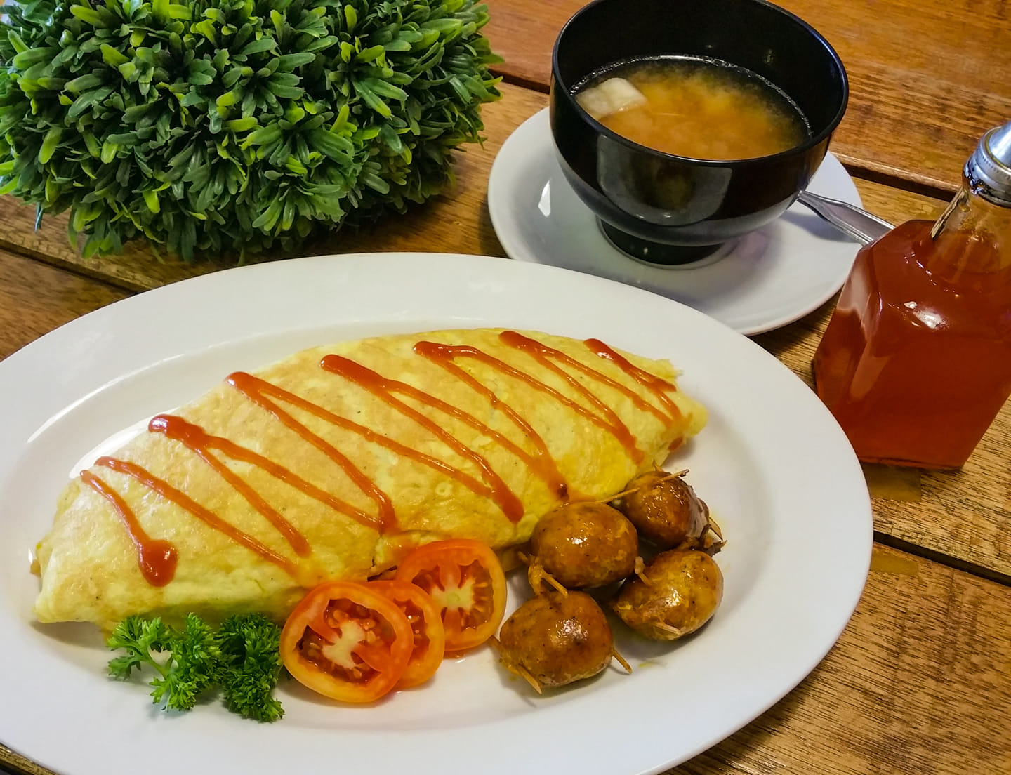 Celias' Cafe - Japanese Omurice with Alaminos... | Facebook