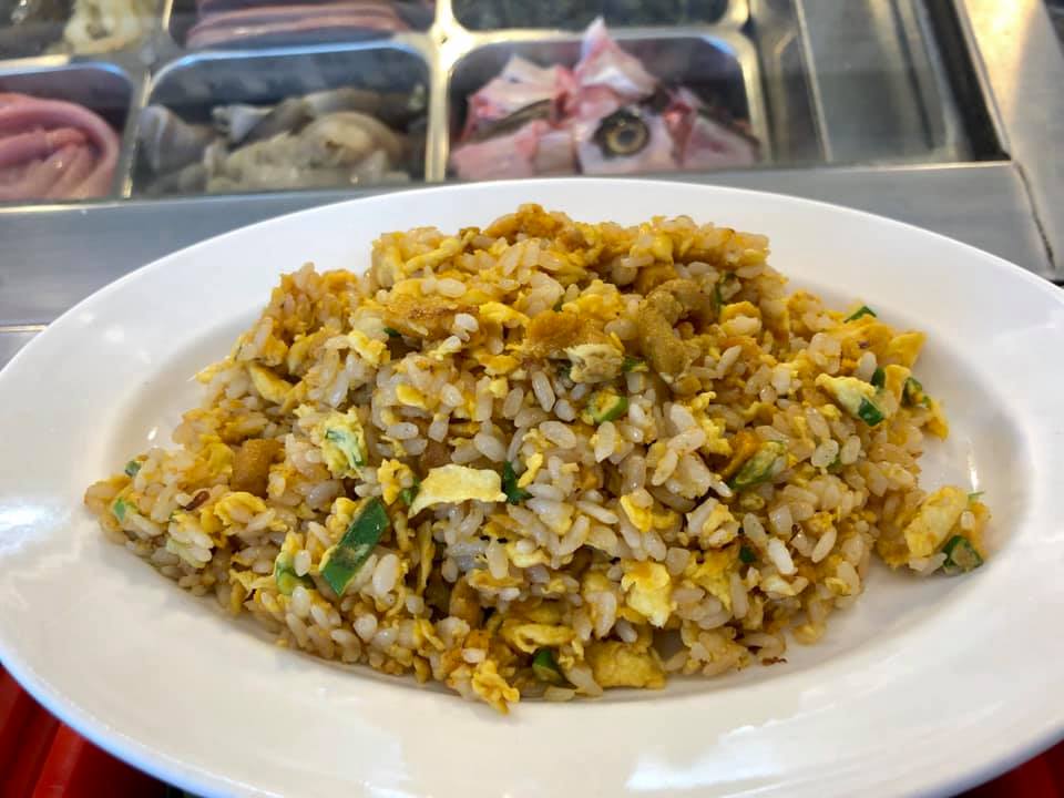 海味澎湖活海產 缺貨已久的海膽炒飯終於開賣啦 千 萬 別 錯 過 來 吃 就 對 了 Facebook