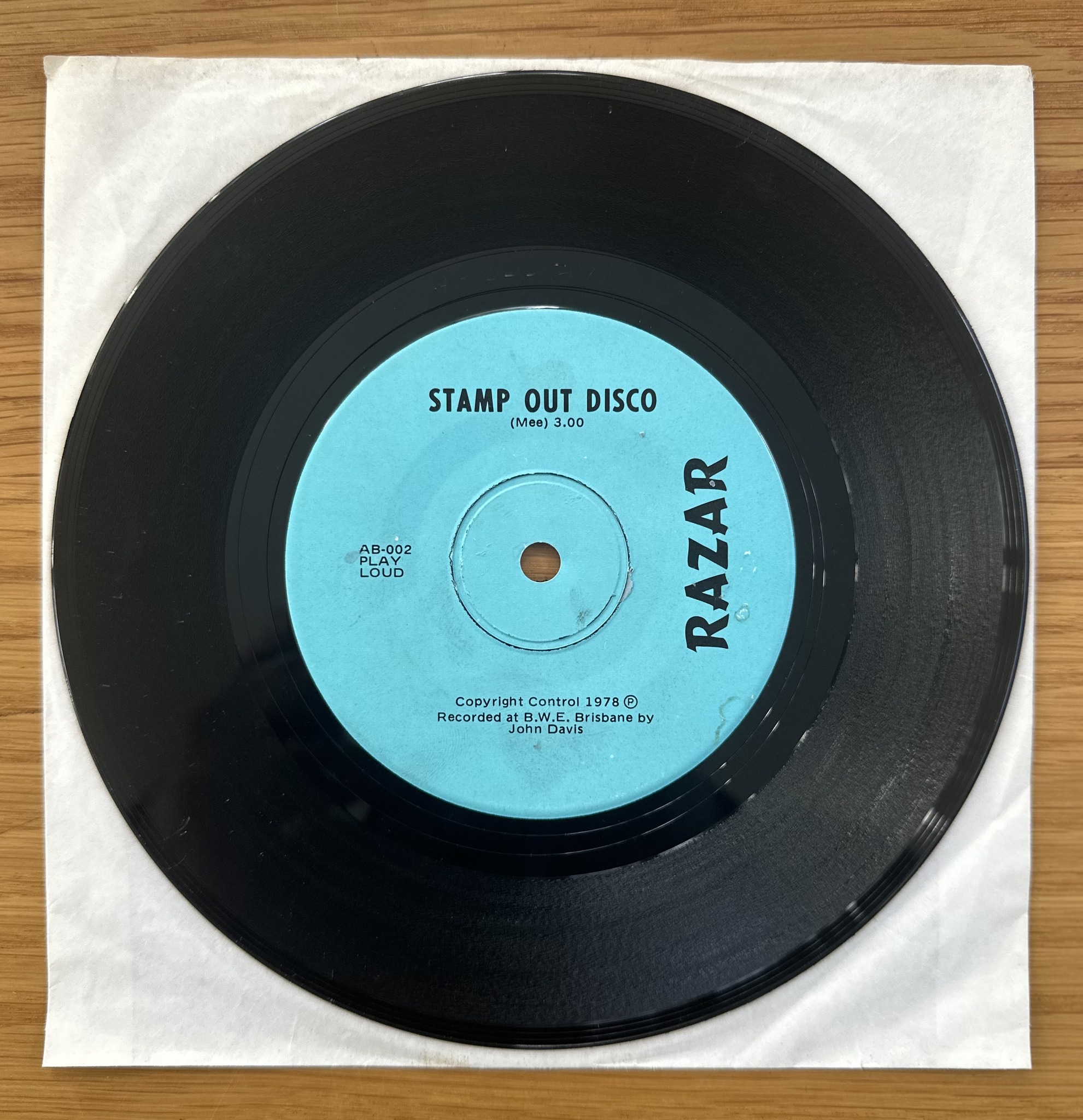 RAZAR - stamp out disco 7インチ oz punk Razar - Stamp out Disco Incredible rare Punk 7