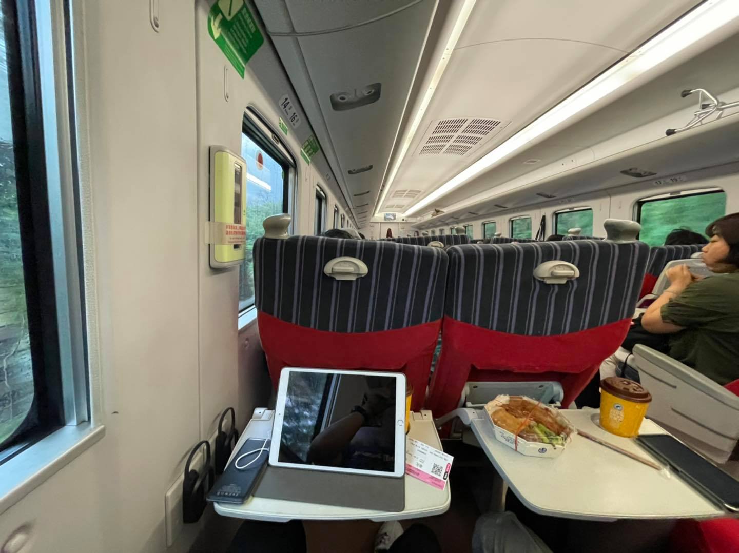 Andy老爹 - 要來去花蓮試車了.....明天要開著某台電動車上武嶺...💪💪💪💪 衝啊....猜一下是哪一台？