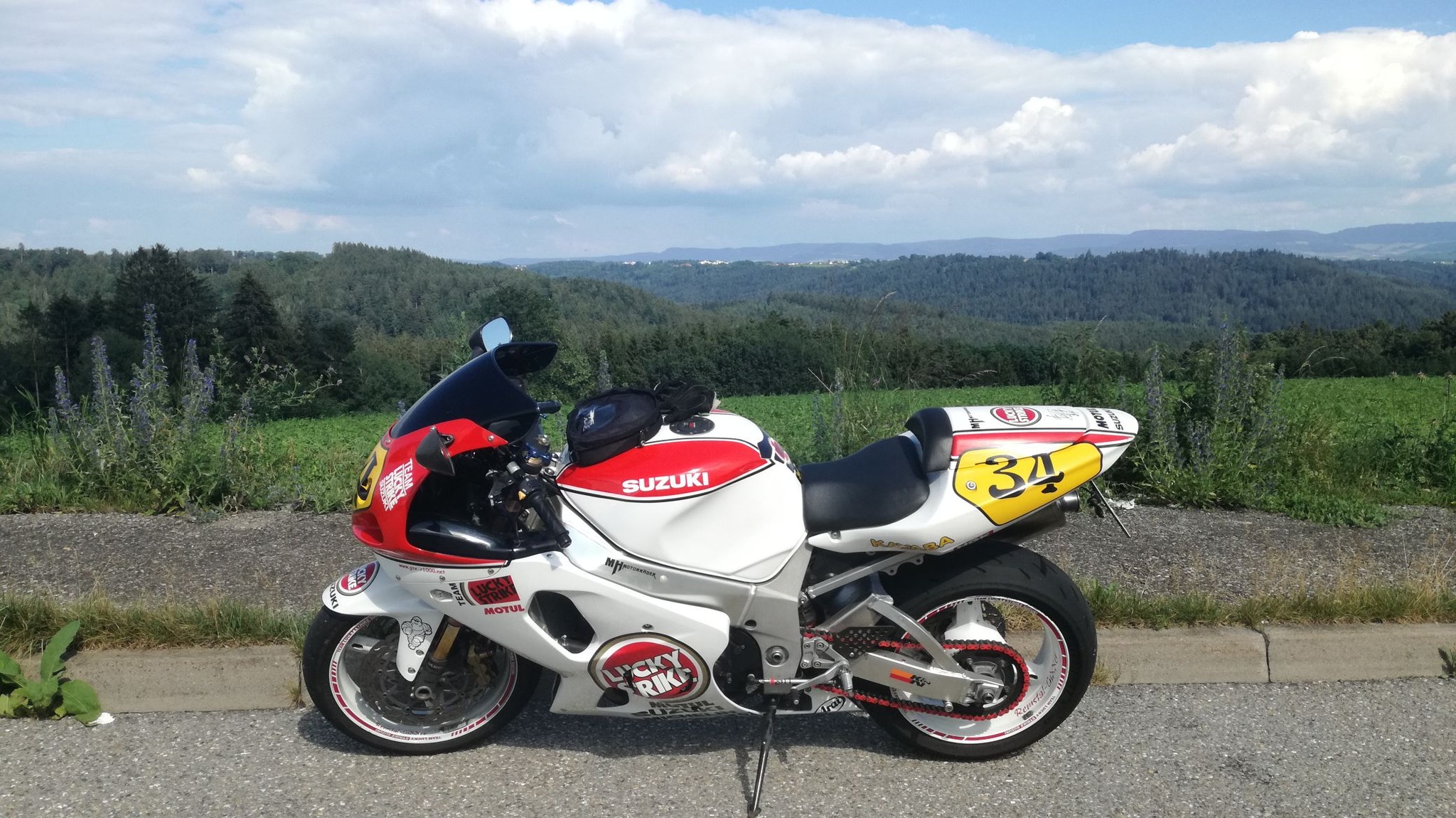ちさイ SUZUKI CD มด 9産 金家 0 34 ромену MOTUL ร CK RIK S