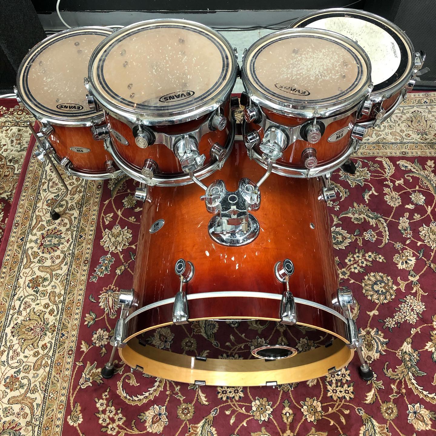 pdp m5 tobacco burst $485 PDP M5 Tobacco burst 5pc Maple Drum Set! Love these. Used great  condition. Fat warm maple tone, beautiful finish and under $500✌️.  22x18,14x12,12x9,10x8,14x5. The M5 has 7ply all maple shells, 45
