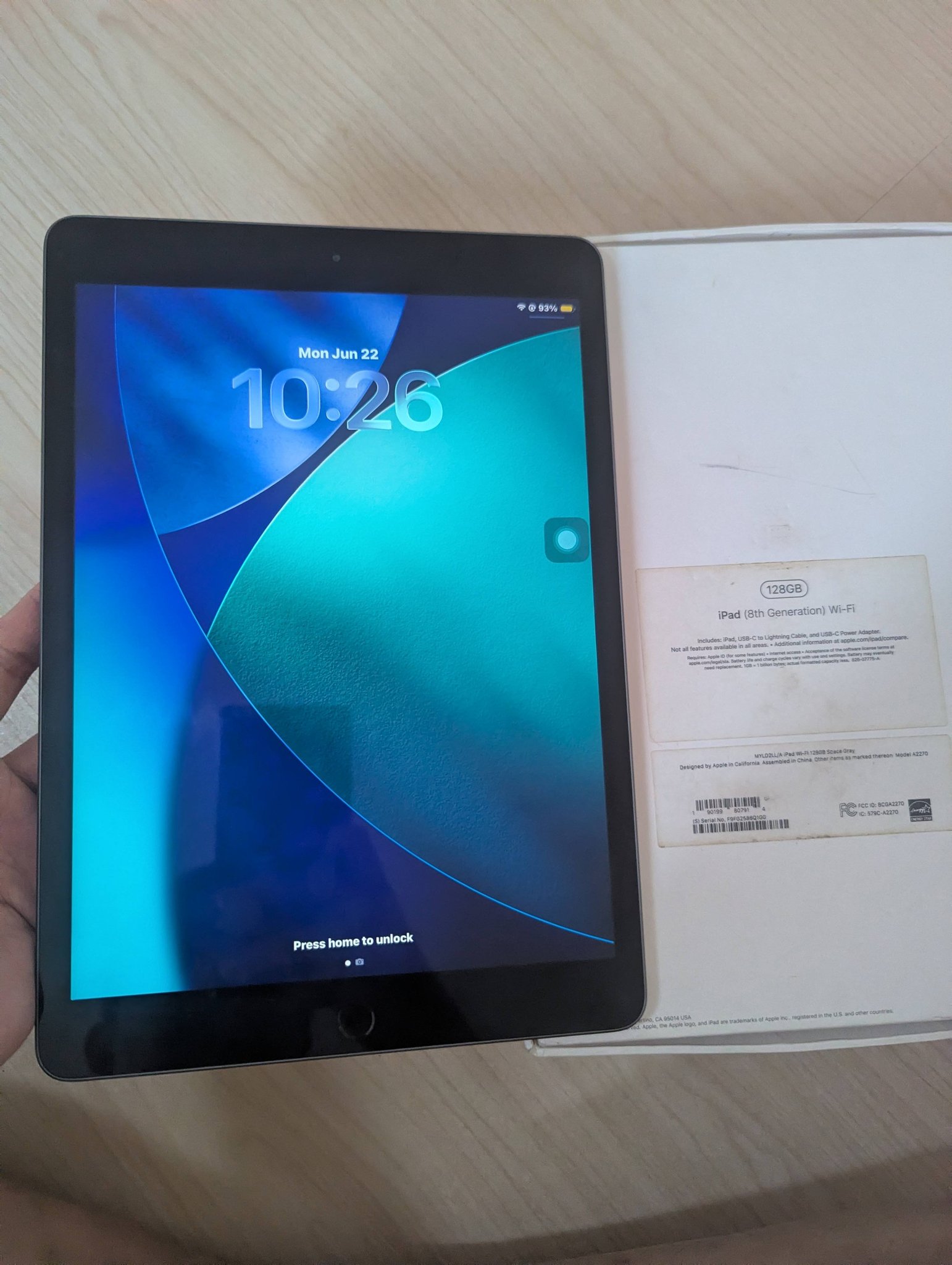 Apple iPad 8 A2270 128GB バッテリー91%