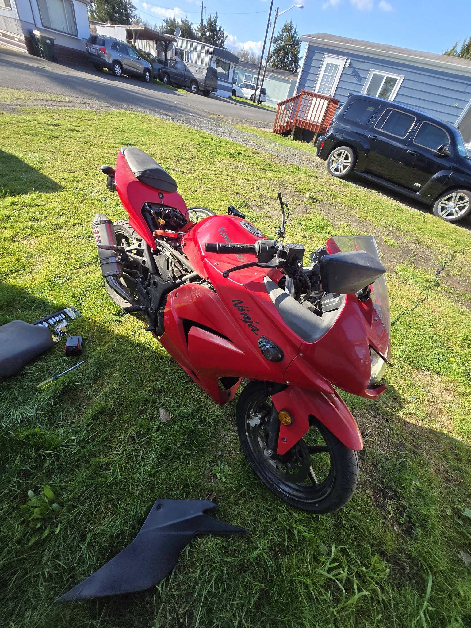Kawasaki ninja 250 review and comparison