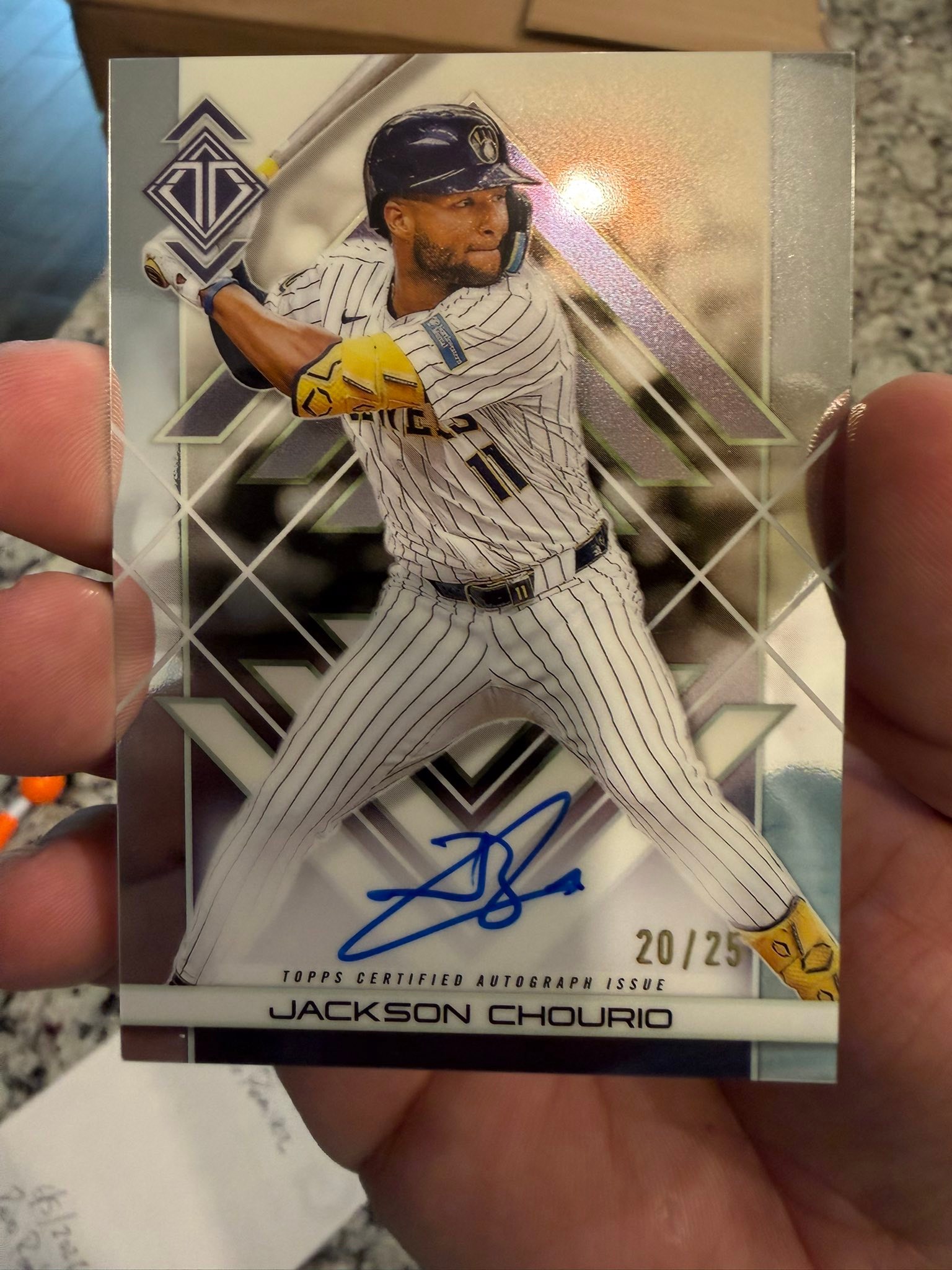 Jackson Chourio 2025 Topps Transcendent on-card auto