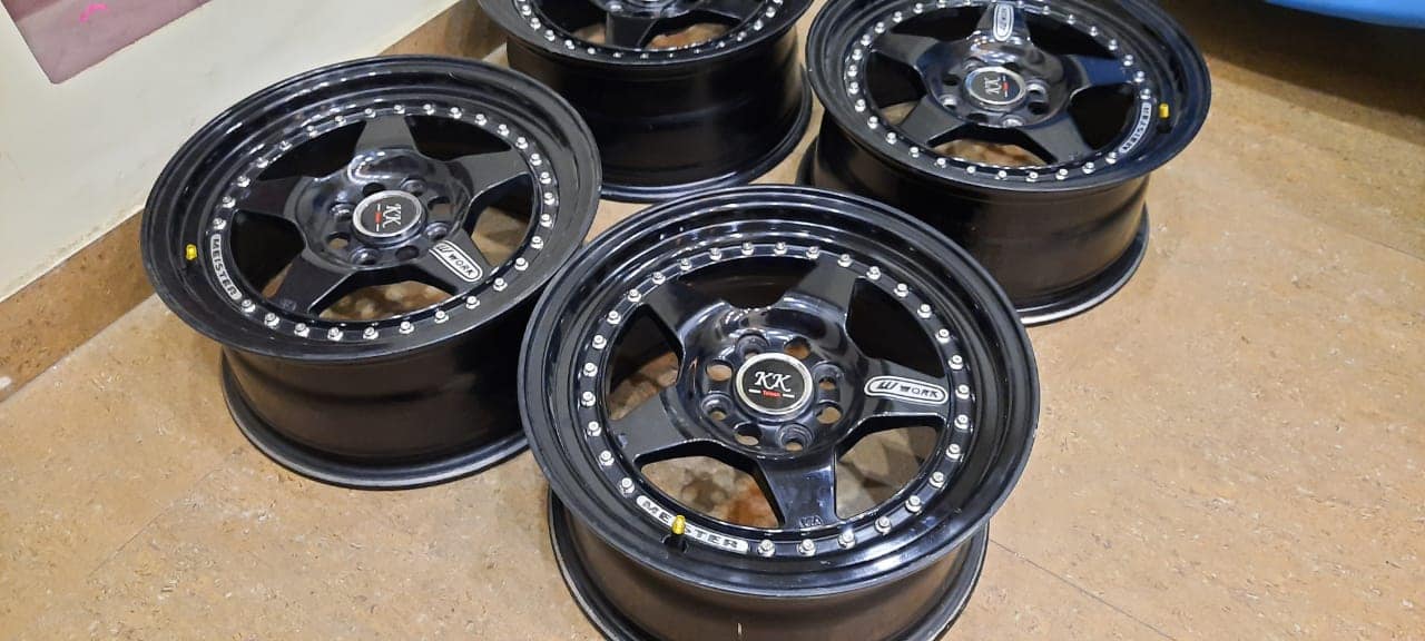 Works Meister Cr01 15 inch 7jj 4 nuts 100/114.3 Pcd Price : 25000 