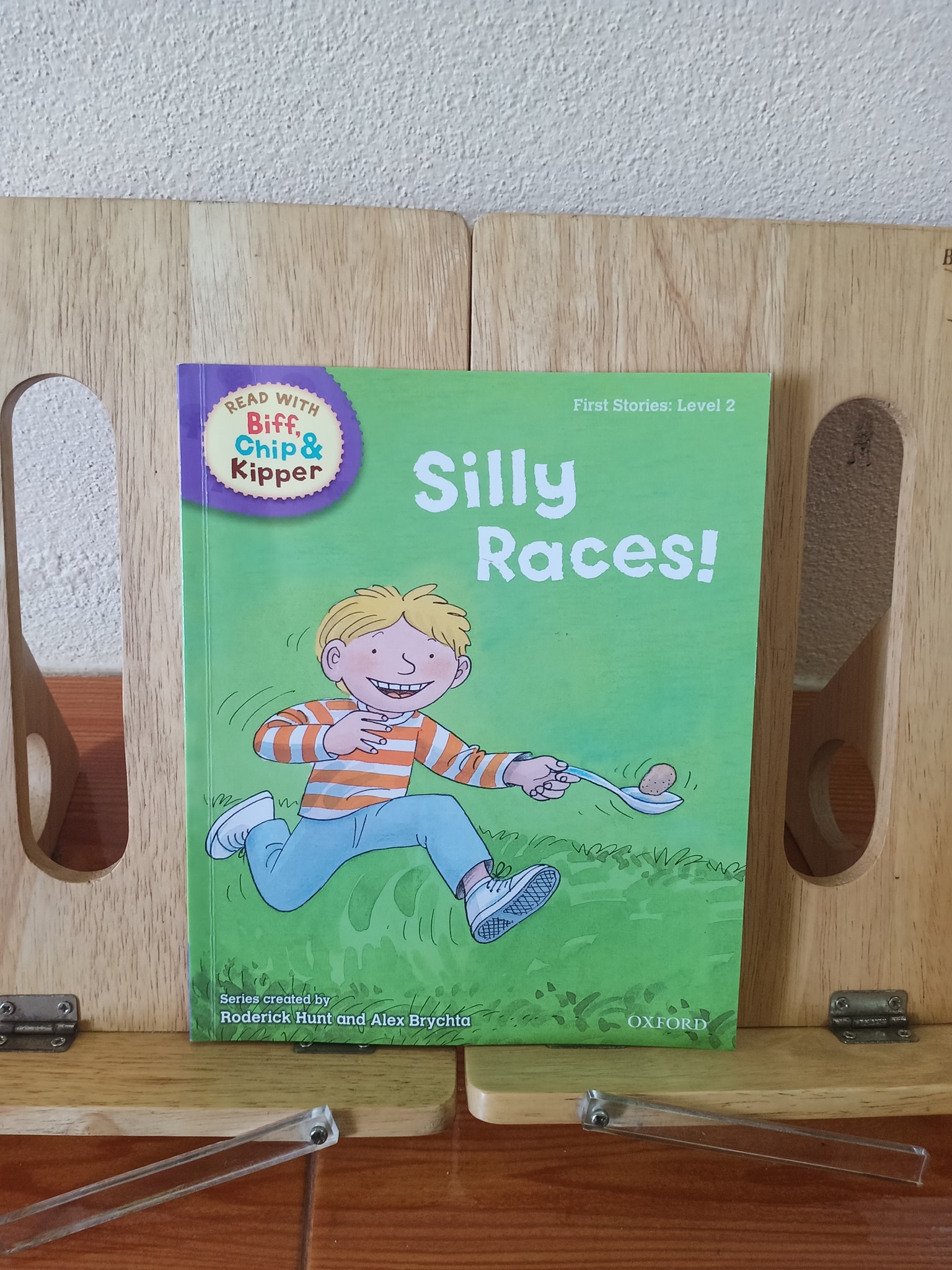 Silly Races - นิทานหัดอ่านปกอ่อน จาก Oxford Reading Tree (Level 2) ราคา ...