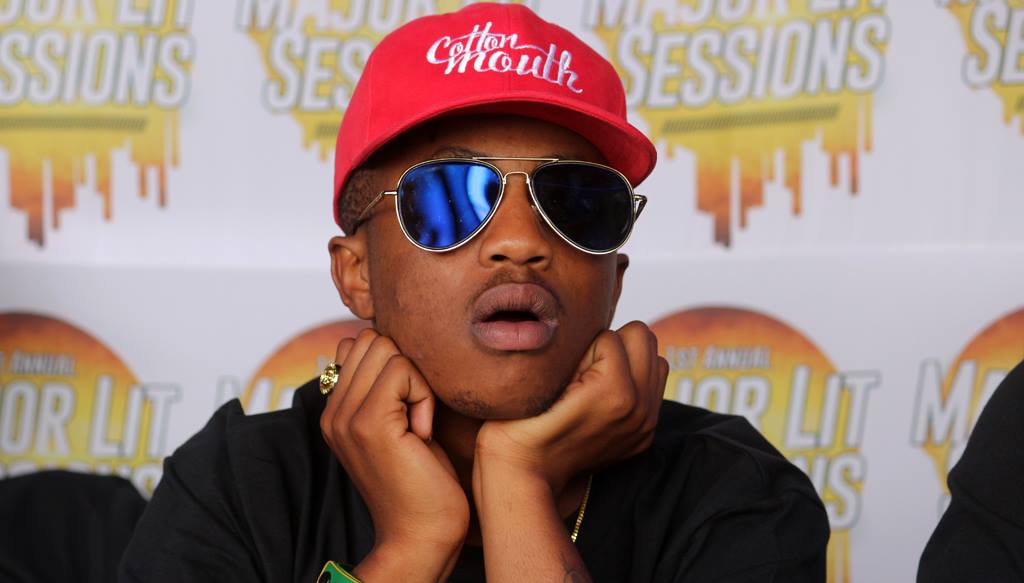 Emtee Roll up re_up