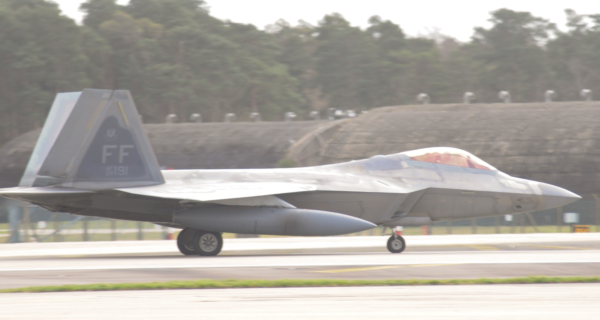 F-22 Raptor 01-1018 FF from 94th FS 