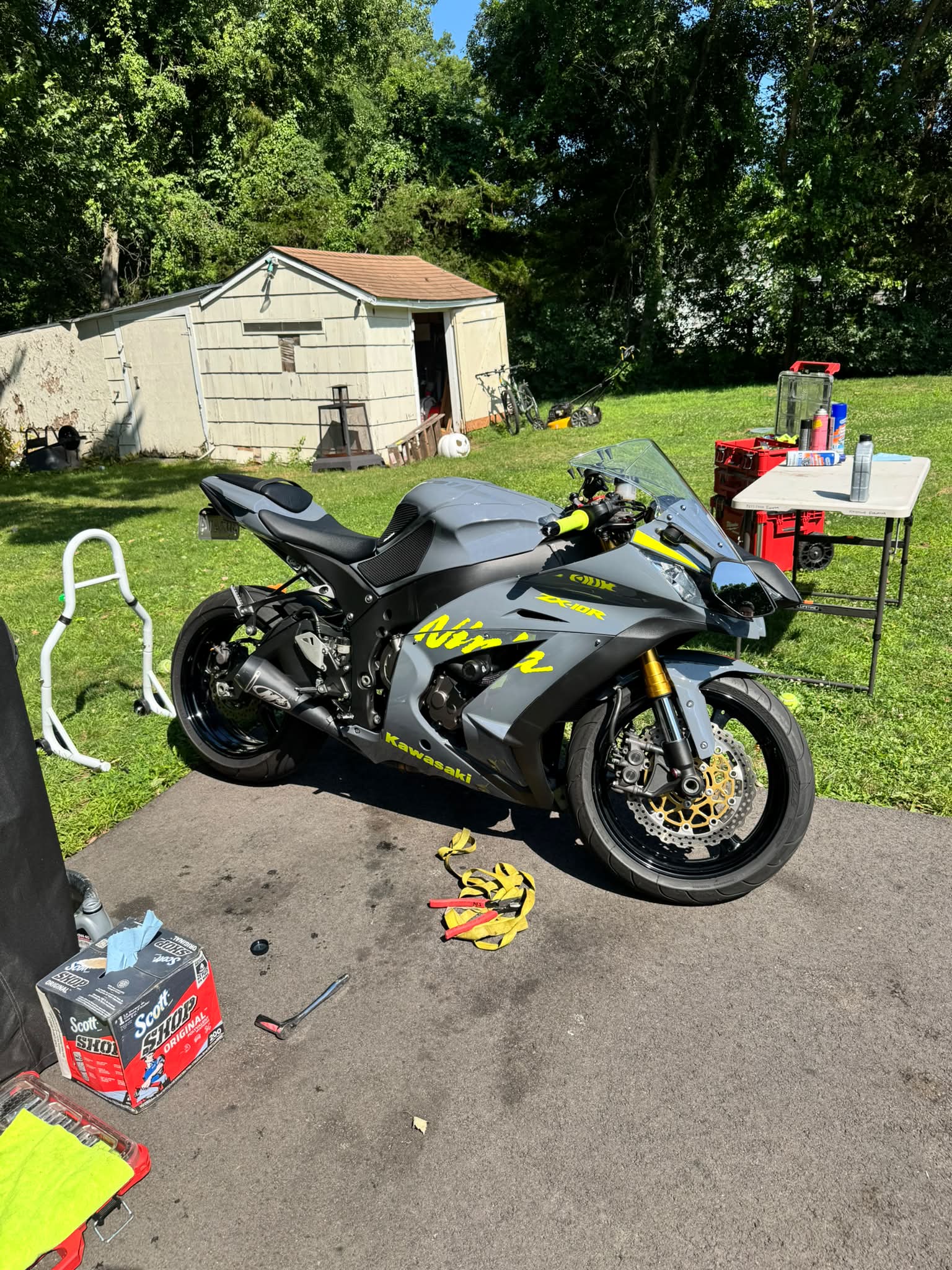 Kawasaki Ninja ZX-10R maintenance on a sunny Sunday