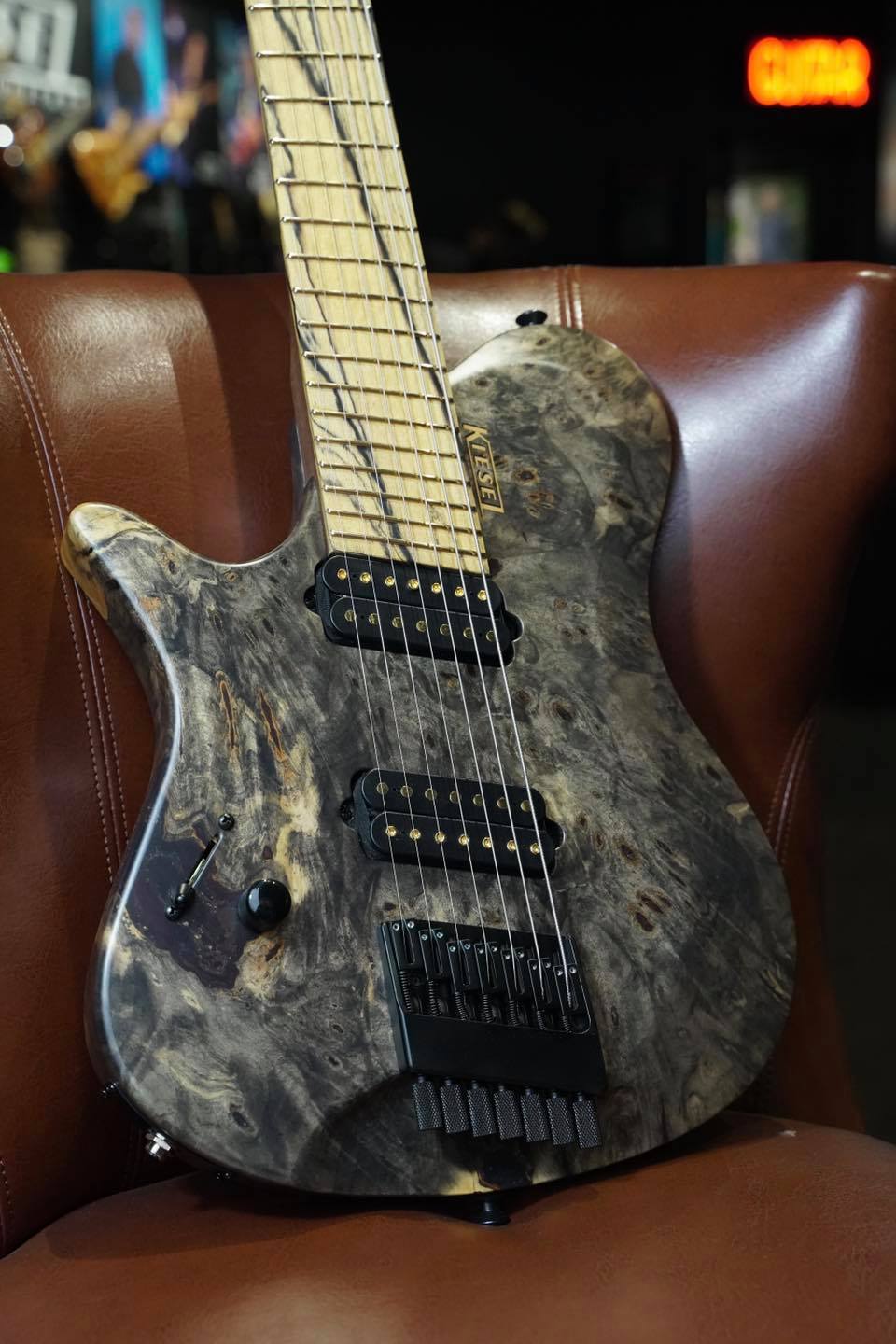 Kiesel - Some lefty love with this insane Buckeye Burl body 7