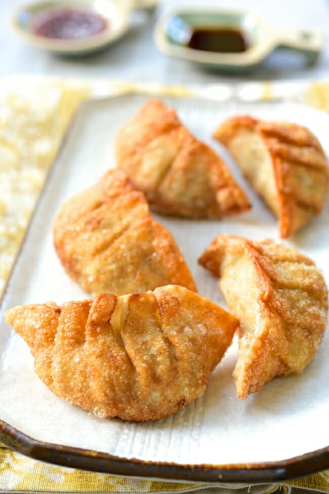 Korean Bapsang - Learn how to make Korean dumplings... | Facebook
